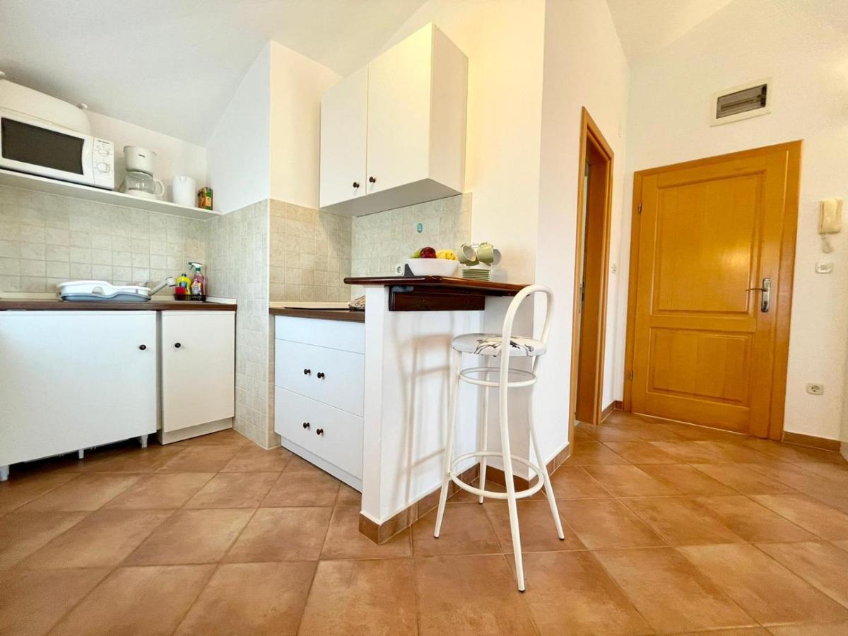 Apartments Ladonja メドゥリン エクステリア 写真